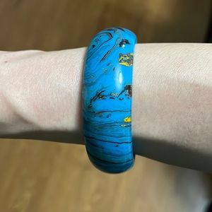 Vintage Blue Plastic Resin Bangle Bracelet with Multicolored Swirls, Marble